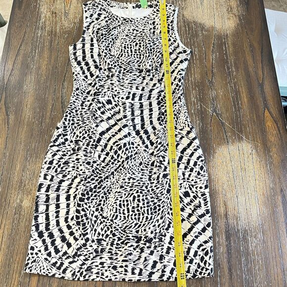 Elie Tahari Animal Print Shift Dress Size 2 - Picture 8 of 15